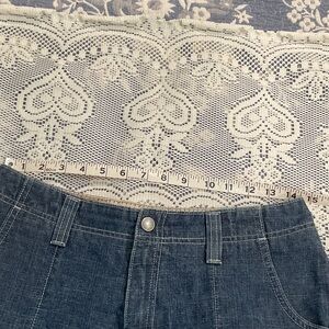 Levi's High Rise Dark Blue Jeans